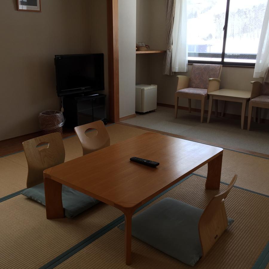 Hotel Schole Hakuba Esterno foto